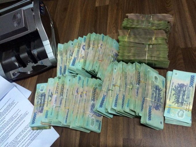 Bị c&aacute;o B&ugrave;i Đ&igrave;nh Qu&acirc;n đ&atilde; bị TAND tối cao tuy&ecirc;n phạt 14 năm t&ugrave; v&igrave; lừa đảo chiếm đoạt số tiến hơn 1 tỷ đồng (Ảnh minh họa).