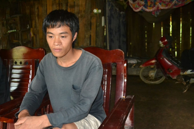 Anh Tiến kể chuyện gia đ&igrave;nh m&igrave;nh từng mất tranh qu&yacute;. (ảnh: Ph&agrave;n Gi&agrave;o Họ)