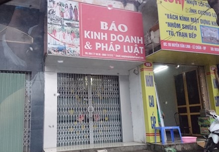 Nghi cưỡng đoạt tiền của dân, ba "nhà báo" bị tạm giữ