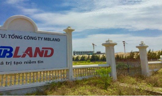 MBLand cho biết bị thiệt hại nặng nề do c&aacute;c thủ tục để triển khai dự &aacute;n đang bị tỉnh Kh&aacute;nh H&ograve;a cho tạm dừng lại.
