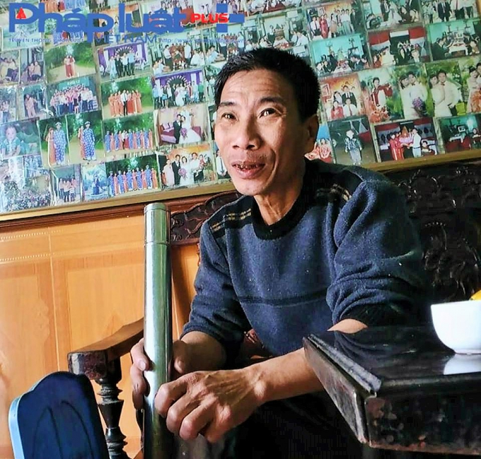 &Ocirc;ng Trịnh Quang H&ograve;a, người d&acirc;n Thị trấn Đoan H&ugrave;ng, nh&acirc;n chứng tham gia cứu nạn (Ảnh: Tiến Vũ)