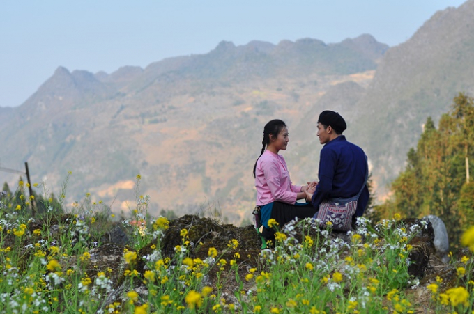 &ldquo;Lặng y&ecirc;n dưới vực s&acirc;u&rdquo;: Một H&agrave; Giang đẹp tuyệt vời v&agrave; một c&acirc;u chuyện t&igrave;nh đầy s&oacute;ng gi&oacute; về tục &ldquo;cướp&rdquo; vợ