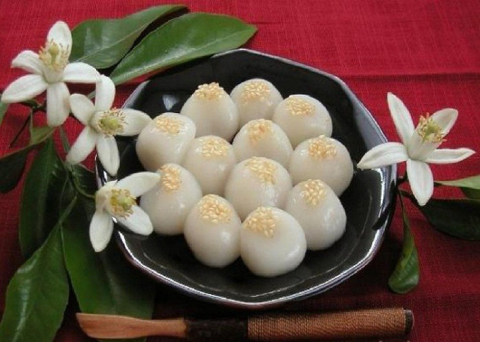 Người Việt s&aacute;ng tạo n&ecirc;n m&oacute;n b&aacute;nh tr&ocirc;i b&aacute;nh chay để tượng trung cho đồ ăn nguội