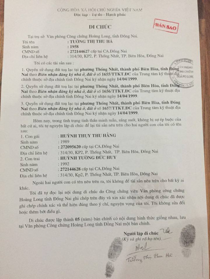 Di ch&uacute;c của b&agrave; H&agrave; để lại đất cho c&aacute;c con l&agrave; anh Huy v&agrave; chị Thu Hằng.