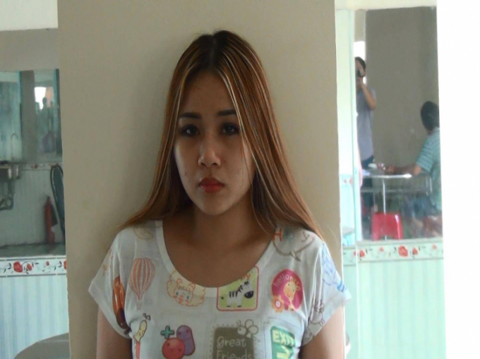 Minh Thư c&ugrave;ng chồng sắp cưới v&agrave; đ&agrave;n em đều l&agrave; những con nghiện (ảnh c&ocirc;ng an cung cấp).