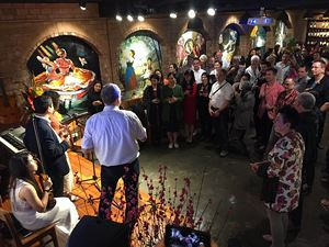 Đo&agrave;n n&ocirc;ng d&acirc;n Đức tại buổi giao lưu.