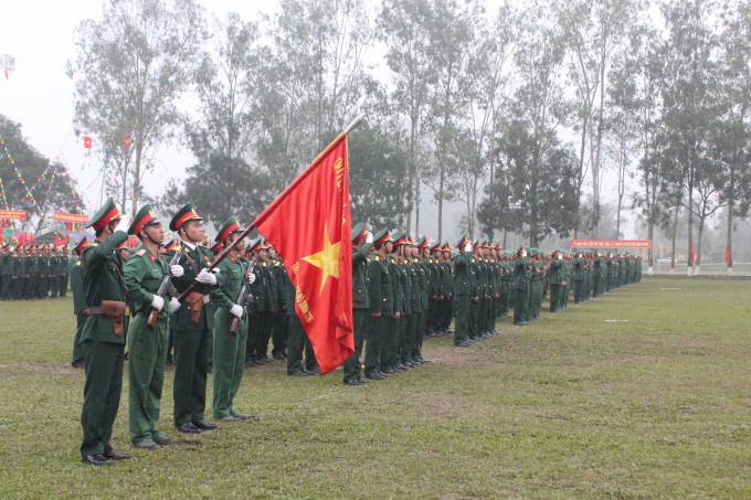 Ng&agrave;y 1/3, Trung đo&agrave;n 335 (Sư đo&agrave;n 324, Qu&acirc;n khu 4) tổ chức Lễ ra qu&acirc;n huấn luyện năm 2018 v&agrave; ph&aacute;t động phong tr&agrave;o thi đua với chủ đề &ldquo;Huấn luyện giỏi, kỷ luật nghi&ecirc;m, sẵn s&agrave;ng chiến đấu cao&rdquo;.&nbsp;