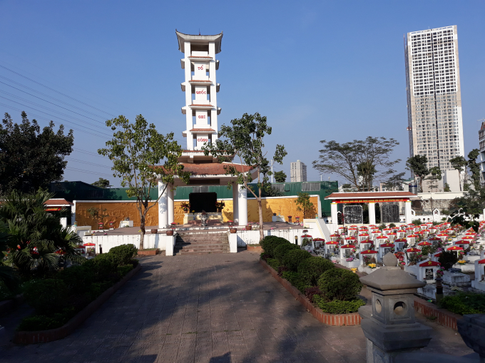 Nghĩa trang liệt sĩ quận H&agrave; Đ&ocirc;ng.