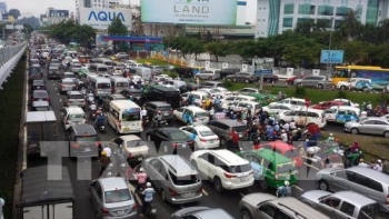 Cần có tầm nhìn dài hạn trong quy hoạch phát triển sân bay Tân Sơn Nhất