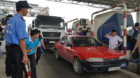 Thời gian qua, một số Trạm BOT tr&ecirc;n địa b&agrave;n TP Cần Thơ xảy ra phản ứng của c&aacute;c t&agrave;i xế.&nbsp;