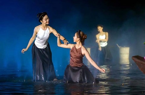 Đạo diễn Việt Tú bị kiện ra toà vì vi phạm bản quyền tác phẩm