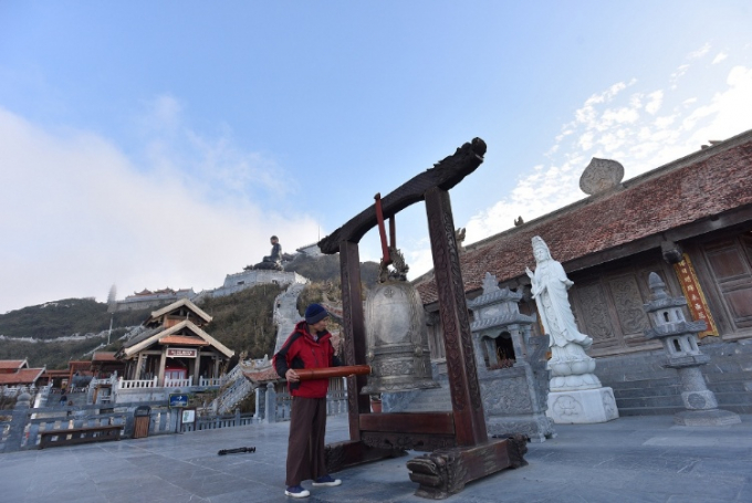 Du ngoạn quần thể t&acirc;m linh k&igrave; vĩ tại Fansipan