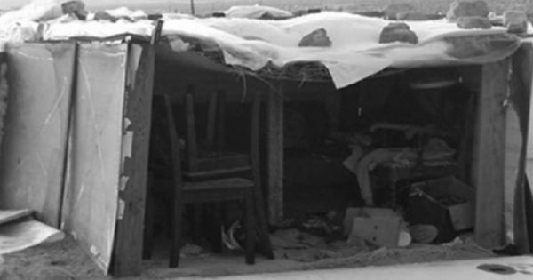 Vướng lao lý vì để đàn con sống trong khốn khó