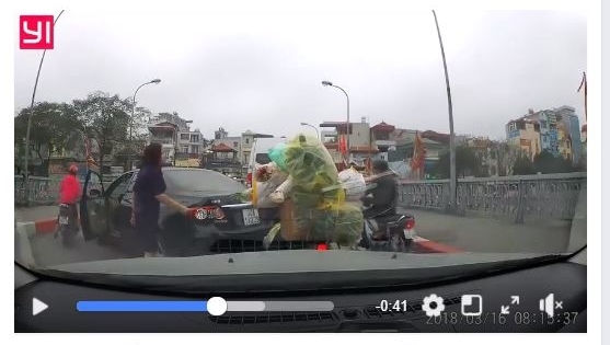 “Nữ xế” quay xe trên cầu không phải là bà Mai Thị Lan Phương?