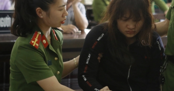 Sát hại cụ bà rồi phá két sắt để dựng hiện trường giả