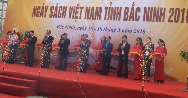 "Sách - văn hoá, phát triển và hội nhập" tôn vinh trên quê hương Kinh Bắc