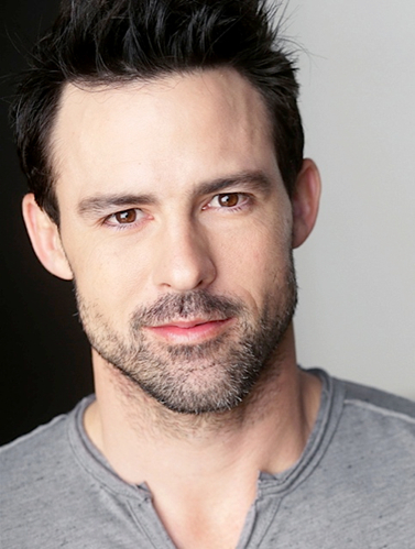 Phillip Boyd l&agrave; diễn vi&ecirc;n truyền h&igrave;nh được ưa th&iacute;ch tr&ecirc;n Netflix th&ocirc;ng qua bộ phim&nbsp;In-Lawfully Yours&nbsp;đ&igrave;nh đ&aacute;m.