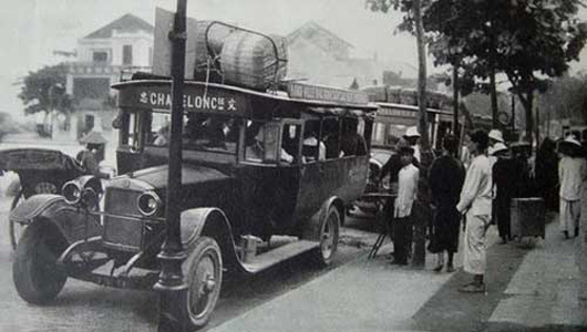 Ở đầu thế kỷ 20 xe &ocirc; t&ocirc; đ&atilde; thịnh h&agrave;nh ở Việt Nam, gia đ&igrave;nh b&agrave; M&ocirc; l&agrave; một trong những người sở hữu chiếc &ocirc; t&ocirc; ri&ecirc;ng sang trọng. Ảnh tư liệu