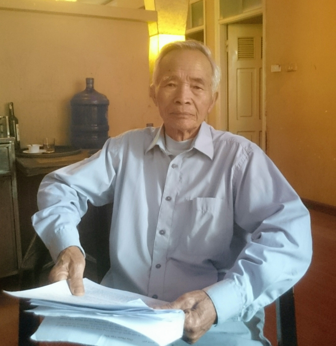 &Ocirc;ng Phạm Văn Y&ecirc;n tr&igrave;nh b&agrave;y sự việc.