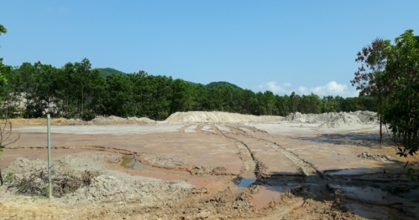 Lộ diện công ty khai thác vàng trái phép khiến cá chết hàng loạt trên sông Bồng Miêu
