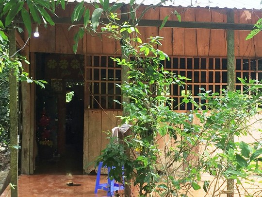 Hiện trường nơi xảy ra vụ việc. (Ảnh: b&aacute;o Người Lao Động)