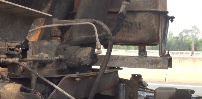 Rất may sự việc được khống chế kịp thời n&ecirc;n kh&ocirc;ng g&acirc;y ra thiệt hại lớn.