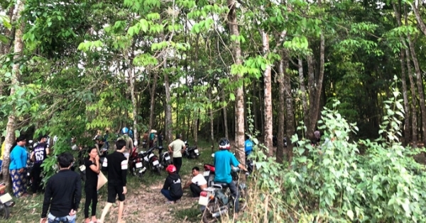 Sau khi đốt xác vợ trong rừng, người đàn ông để lại lá thư tuyệt mệnh rồi treo cổ tự vẫn