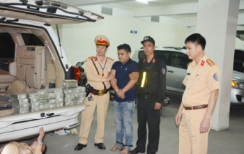 Quảng Ninh: Bắt 2 đối tượng vận chuyển 100 bánh heroin