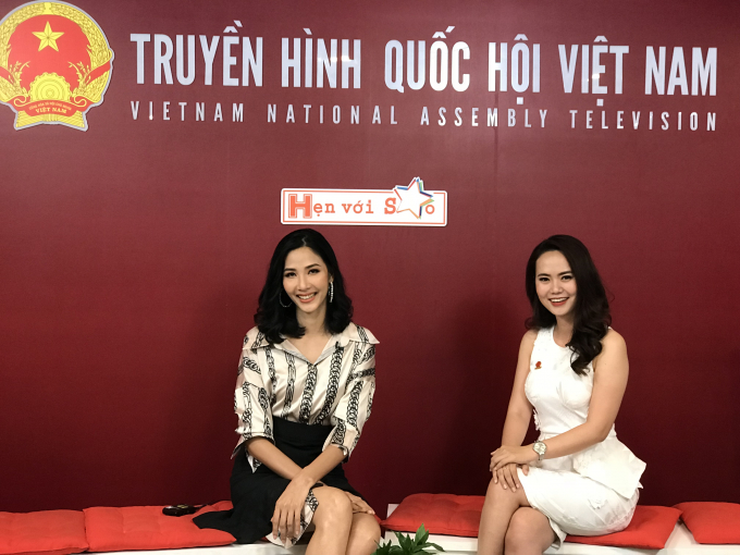 &Aacute; hậu 1 Hoa hậu Ho&agrave;n vũ Việt Nam 2017, Ho&agrave;ng Th&ugrave;y cho biết bản th&acirc;n vẫn kh&ocirc;ng ngừng phấn đấu v&agrave; r&egrave;n luyện mỗi ng&agrave;y để m&igrave;nh ng&agrave;y c&agrave;ng ho&agrave;n thiện hơn.&nbsp;