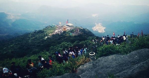 Linh thiêng hành trình về Tam tổ Trúc Lâm