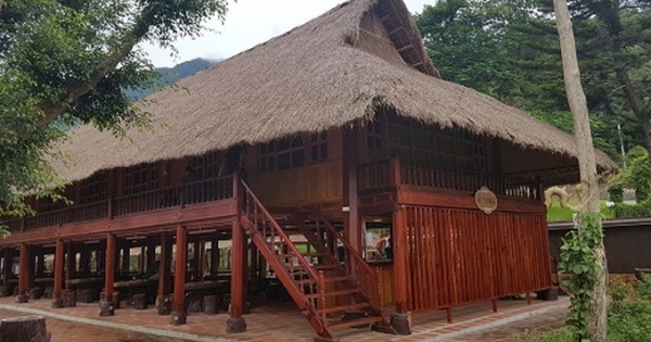 Trao kỷ lục Khu du lịch sinh thái nhiều nhà sàn nhất