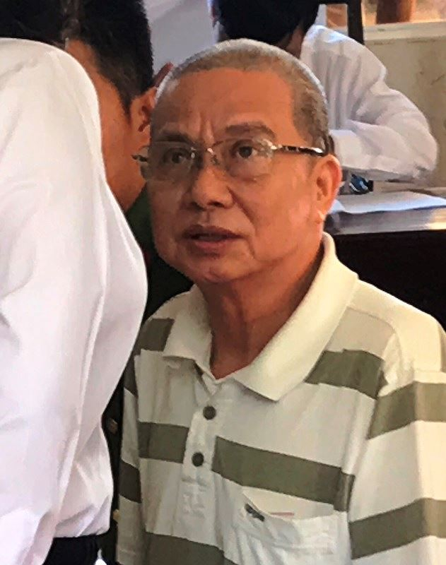 Bị &nbsp;c&aacute;o Qu&aacute;ch Lạc.