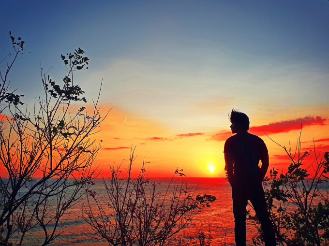 Nathan Lee t&igrave;nh cảm mừng sinh nhật mẹ tiến sĩ, h&eacute; lộ căn villa chục triệu đ&ocirc; tr&ecirc;n biển Vũng T&agrave;u