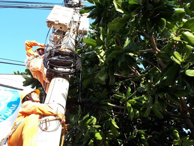 Gi&aacute; điện sắp tăng. Ảnh: Lương Bằng