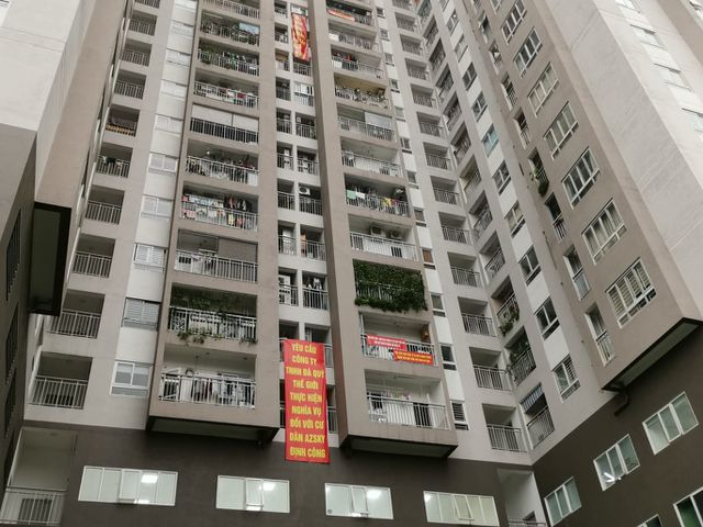 Ph&aacute;t biểu đề xuất phạt người căng băng r&ocirc;n phản đối chủ đầu tư g&acirc;y bức x&uacute;c lớn với số đ&ocirc;ng người d&acirc;n ở c&aacute;c chung cư hiện nay.