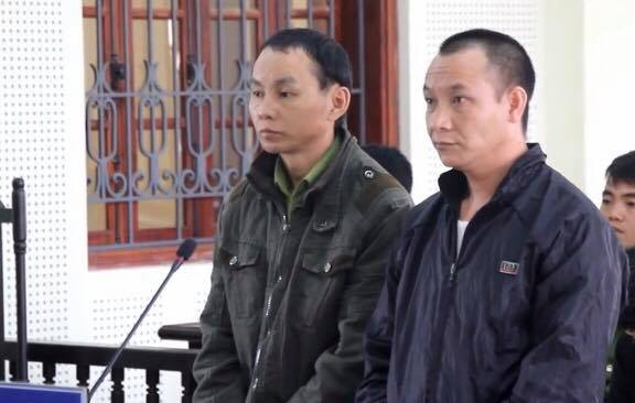 Hai bị c&aacute;o tại phi&ecirc;n x&eacute;t xử ng&agrave;y 12/3.
