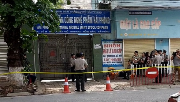 Cục Thi h&agrave;nh &aacute;n D&acirc;n sự TP Hải Ph&ograve;ng tiến h&agrave;nh cưỡng chế Cty CP C&ocirc;ng nghệ phẩm HP năm 2018.