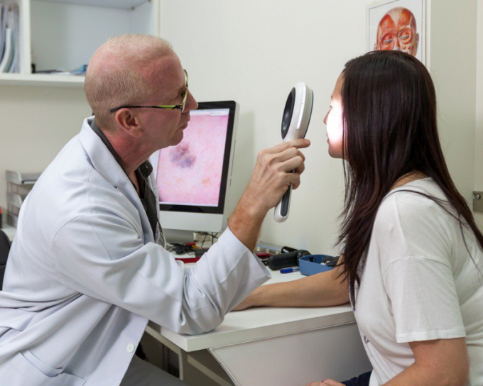 Bệnh viện Da liễu trung ương tổ chức chương tr&igrave;nh &ldquo;Kh&aacute;m v&agrave; tư vấn miễn ph&iacute; về c&aacute;c bệnh l&acirc;y truyền qua đường t&igrave;nh dục&rdquo; -&nbsp;ảnh internet