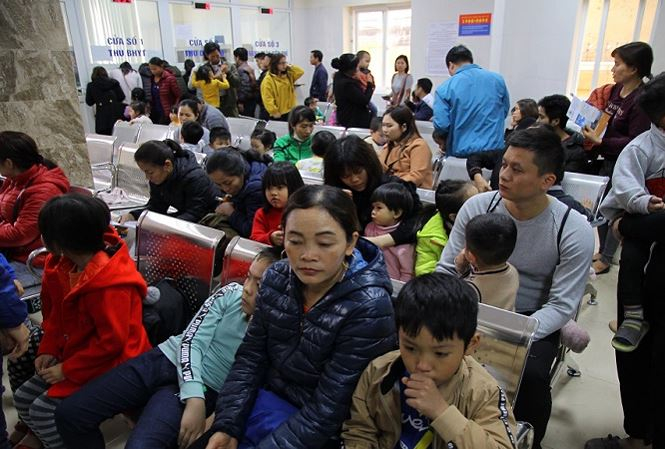 Ph&aacute;p luật Plus 6AM - Hơn 200 trẻ bị nhiễm s&aacute;n lợn: Bộ C&ocirc;ng an v&agrave;o cuộc, hiệu trưởng bị đ&igrave;nh chỉ c&ocirc;ng t&aacute;c