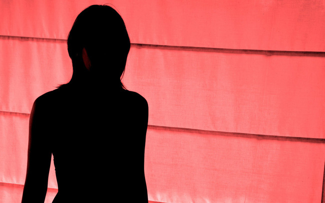 Tổng thống H&agrave;n Quốc ra lệnh điều tra b&ecirc; bối t&igrave;nh dục trong l&agrave;ng K-pop