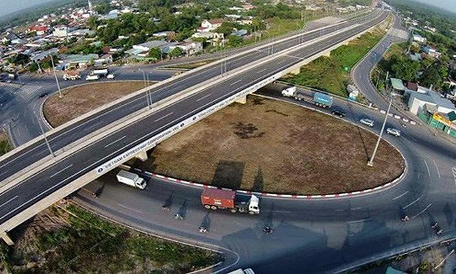 Thủ tướng y&ecirc;u cầu đẩy nhanh tiến độ Dự &aacute;n cao tốc Trung Lương - Mỹ Thuận