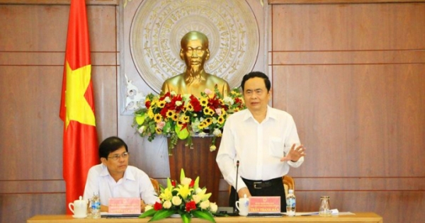 Đối thoại với dân phải trung thực, không né tránh