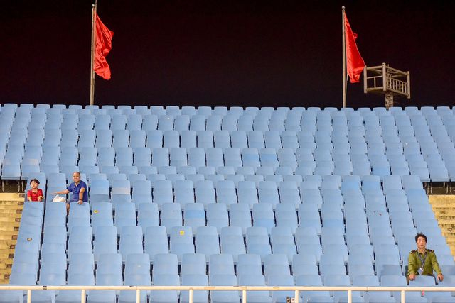 S&acirc;n Mỹ Đ&igrave;nh vắng kh&aacute;n giả trong ng&agrave;y U23 Việt Nam thắng U23 Brunei