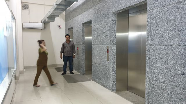 To&agrave;n bộ hệ thống thang m&aacute;y ở chung cư Carina đ&atilde; được thay mới sau vụ ch&aacute;y