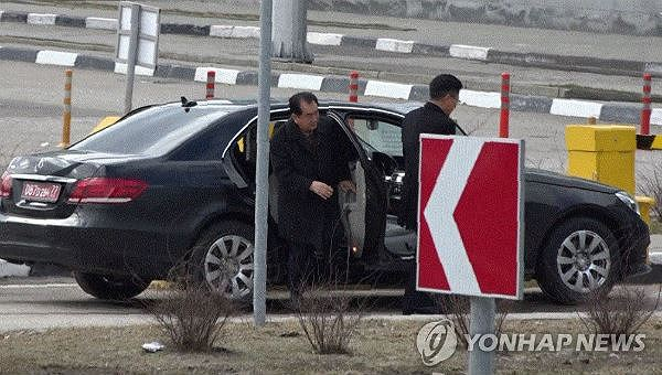 &Ocirc;ng Kim Chang-son tại Nga. (Ảnh: Yonhap)