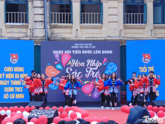 S&ocirc;i nổi c&aacute;c hoạt động trong Ng&agrave;y hội H&ograve;a nhịp sức trẻ