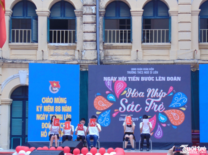 S&ocirc;i nổi c&aacute;c hoạt động trong Ng&agrave;y hội H&ograve;a nhịp sức trẻ