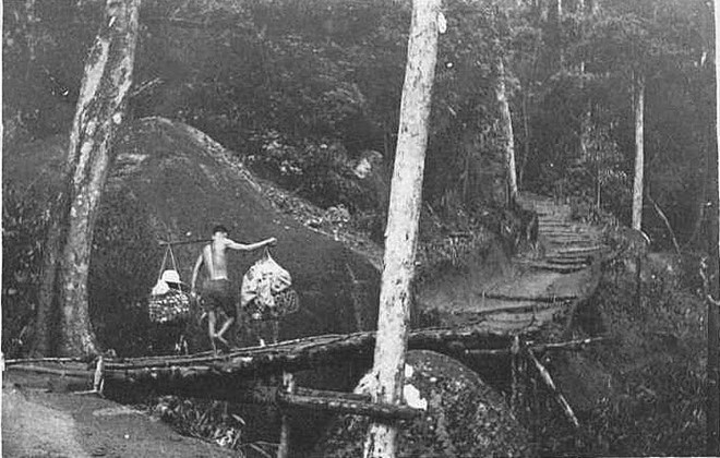 Đường l&ecirc;n B&agrave; N&agrave; thời xưa. (Ảnh tư liệu).