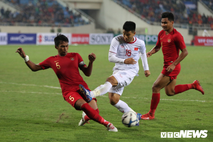 Kh&ocirc;ng nhiều tuyển thủ U23 Việt Nam h&ocirc;m nay được đ&aacute; ch&iacute;nh ở V-League. (Ảnh: Ngọc Anh)