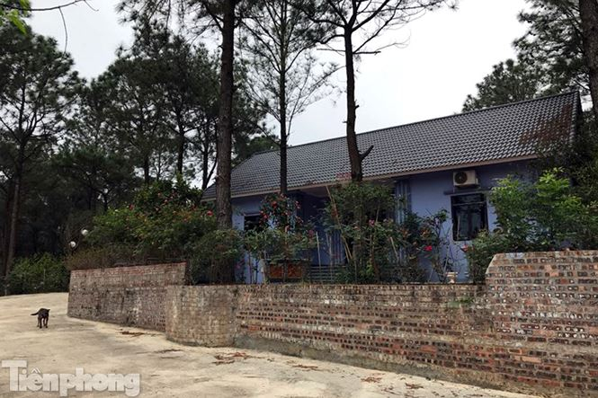 Biệt thự 'khủng' t&agrave;n ph&aacute; rừng S&oacute;c Sơn vẫn bất động sau kết luận thanh tra